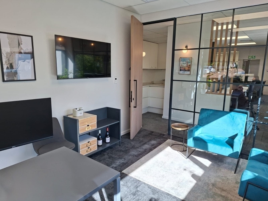 To Let Commercial Property for Rent in Brandwacht Western Cape